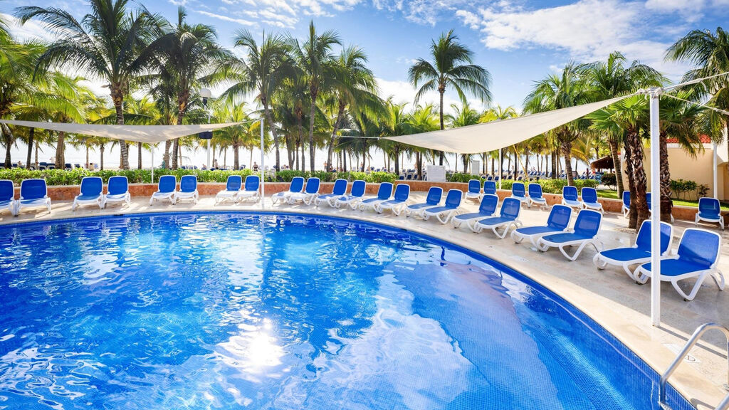 Viva Wyndham Maya