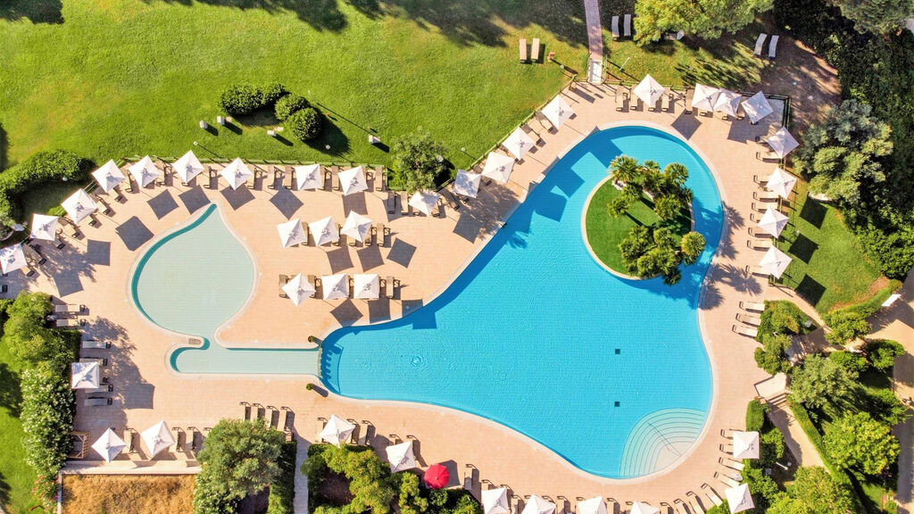 Voi Floriana Resort