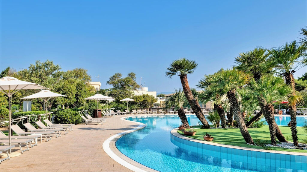 Voi Floriana Resort