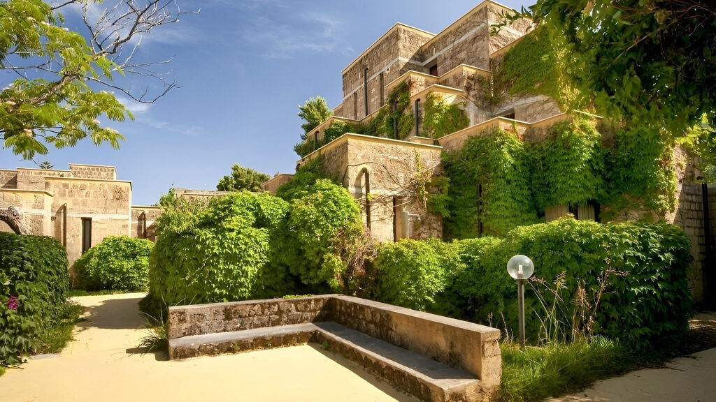 Voi Floriana Resort
