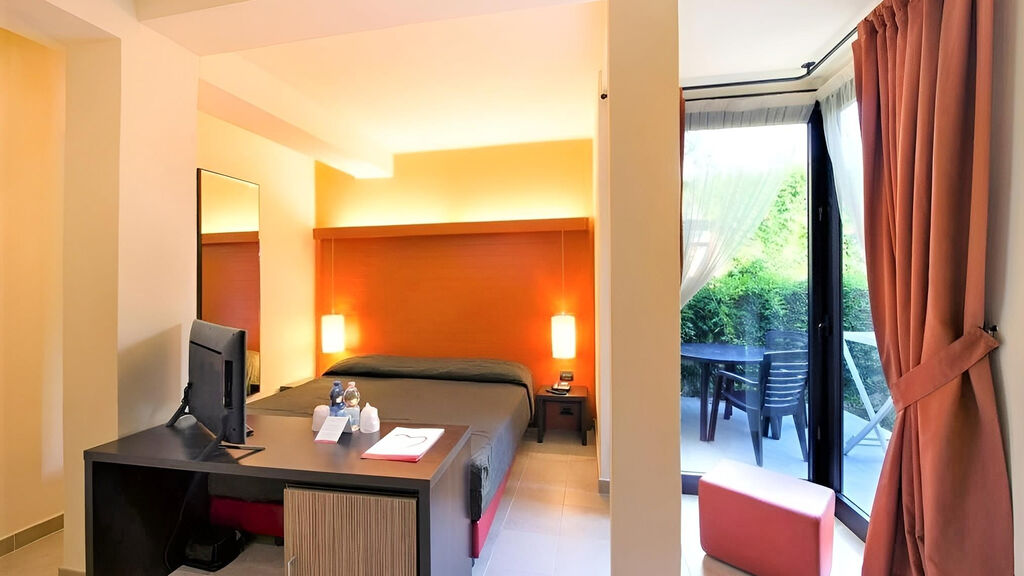 Voi Floriana Resort