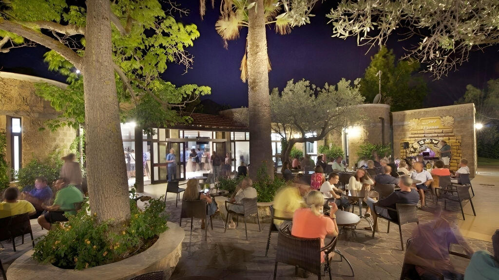 Voi Floriana Resort