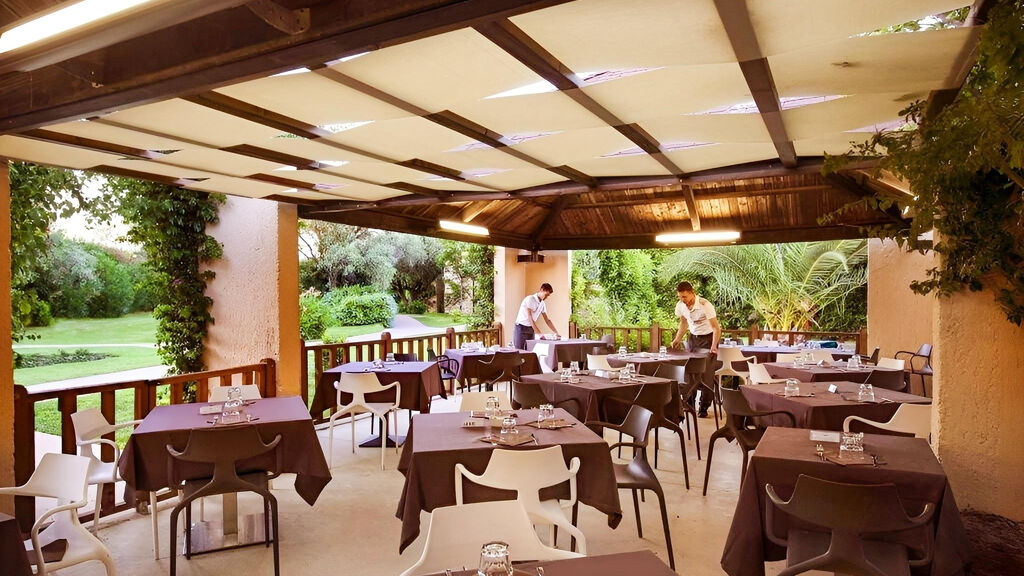 Voi Floriana Resort