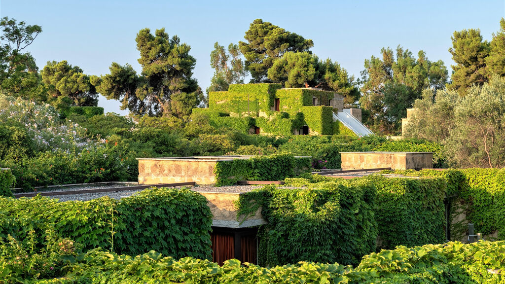 Voi Floriana Resort