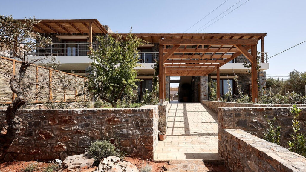 Volta Suites & Villas