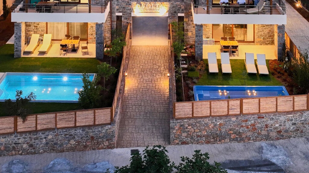 Volta Suites & Villas