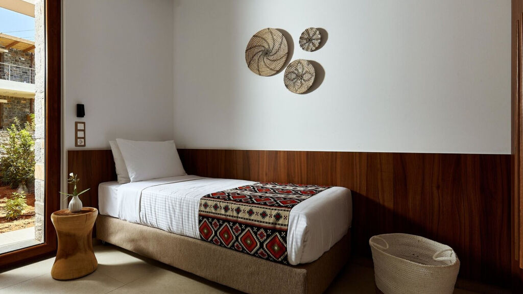 Volta Suites & Villas