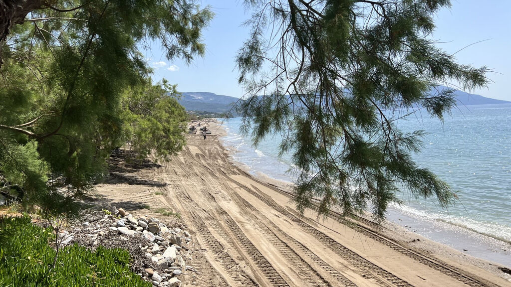 Votsalakia Beach