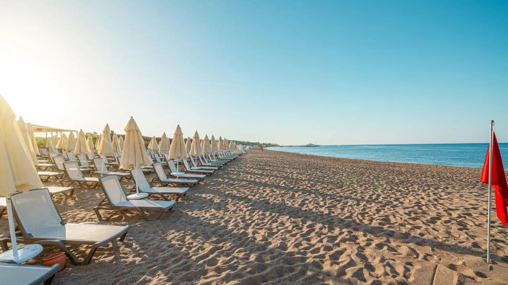 Vox Maris Resort