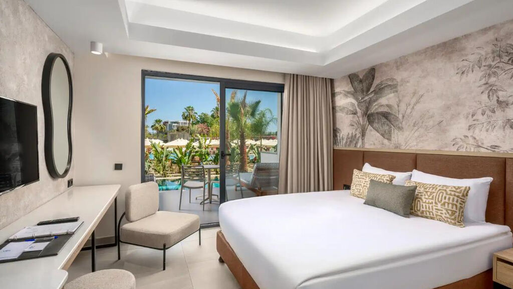 Vox Maris Resort