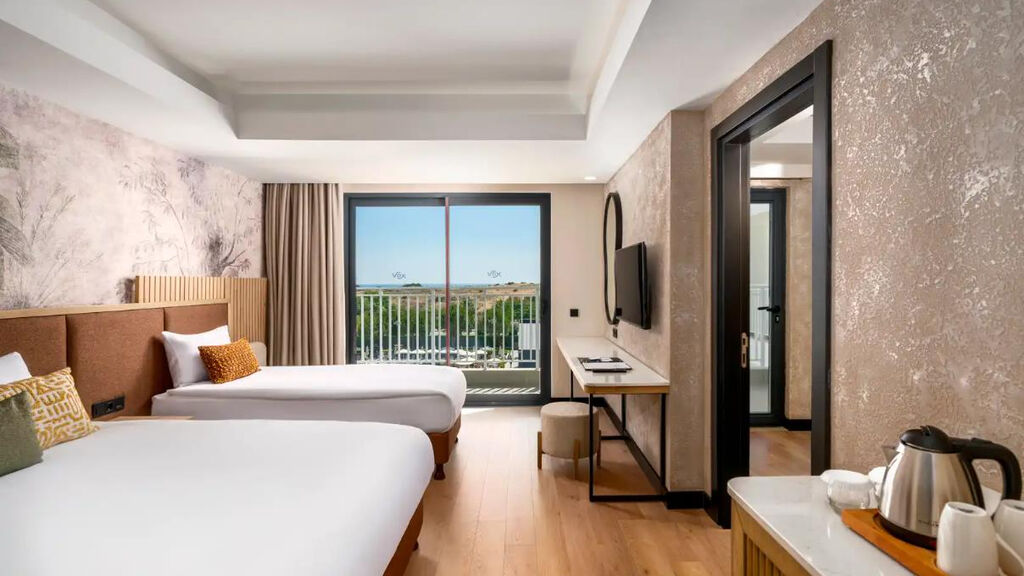 Vox Maris Resort