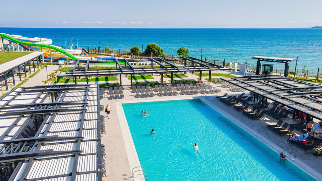 Voya Beach Resort
