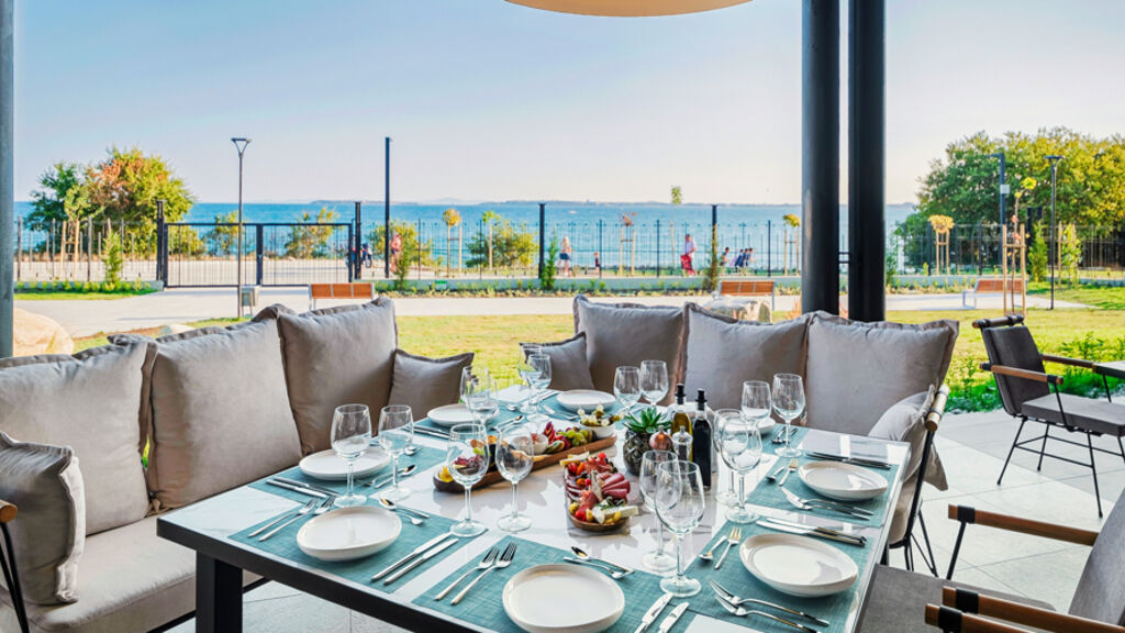 Voya Beach Resort