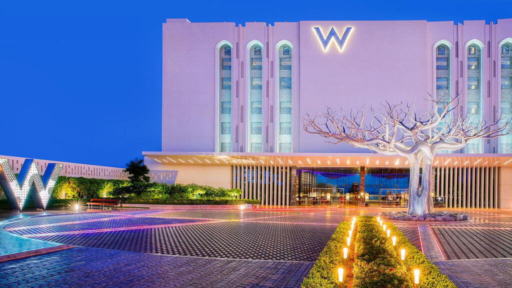 W Muscat