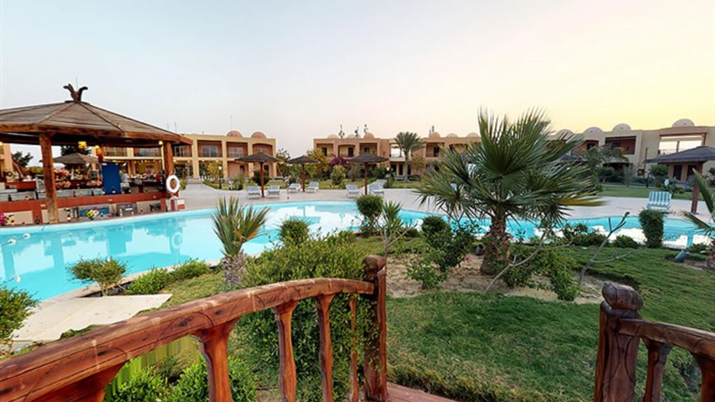 Wadi Lahmy Azur Resort Berenice