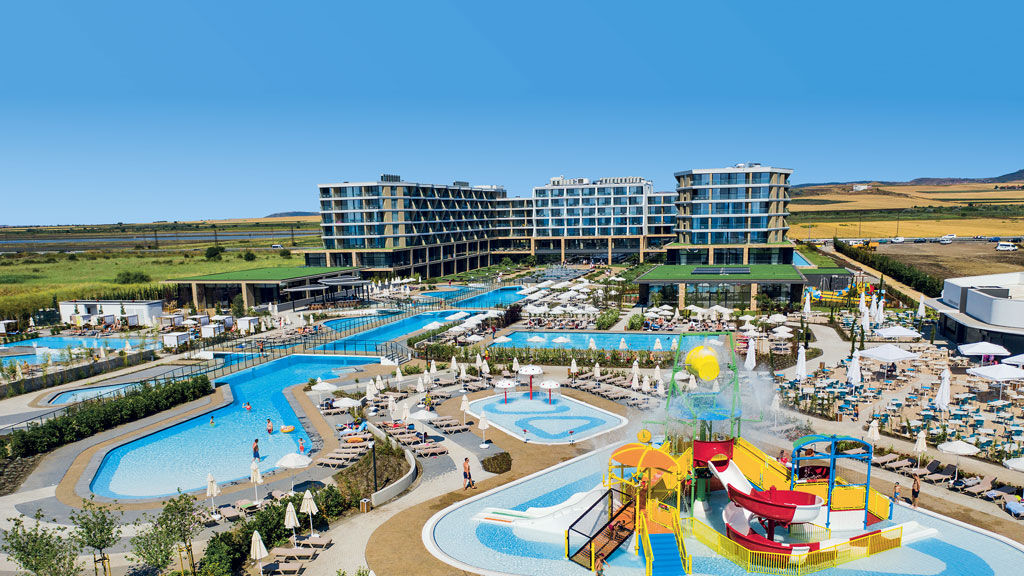 Wave Resort