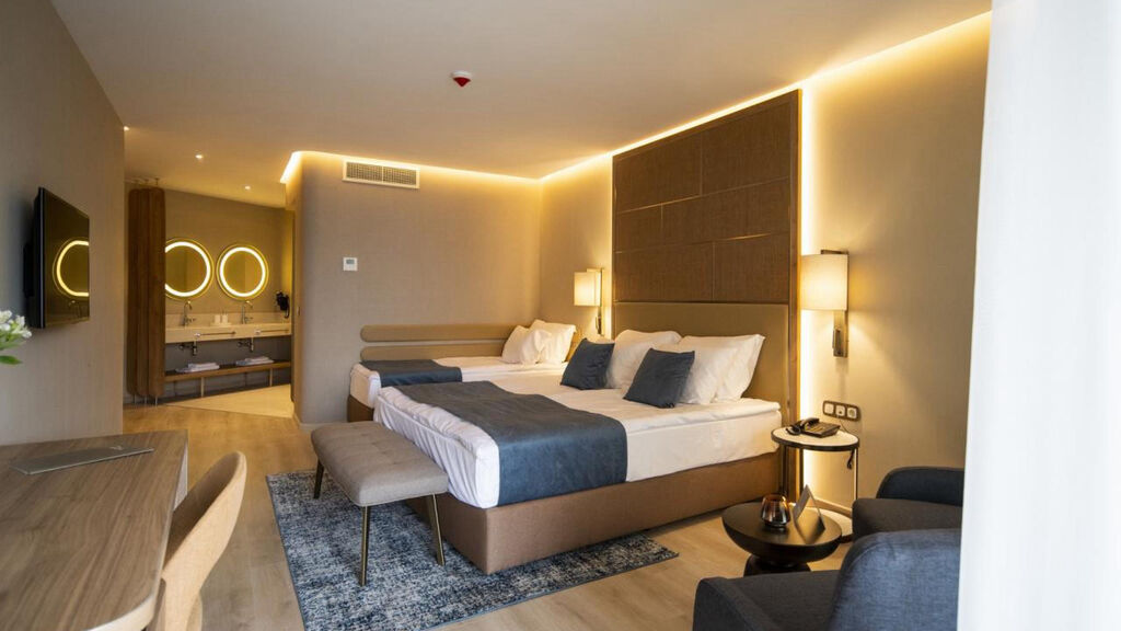Wave Resort