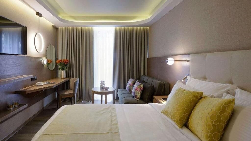 Wyndham Athens Residence