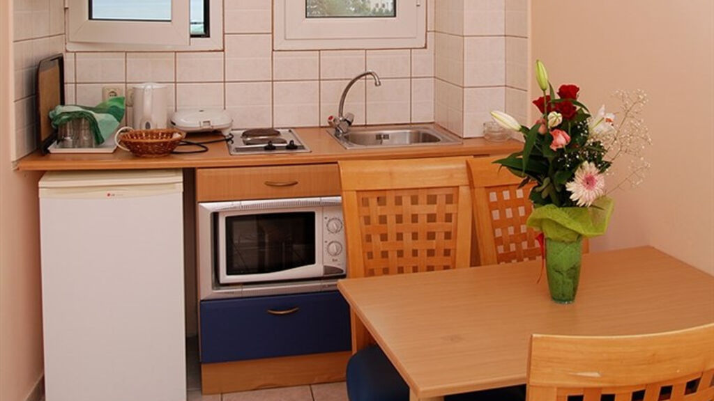 Apartmánový Dům Xenos Kamara