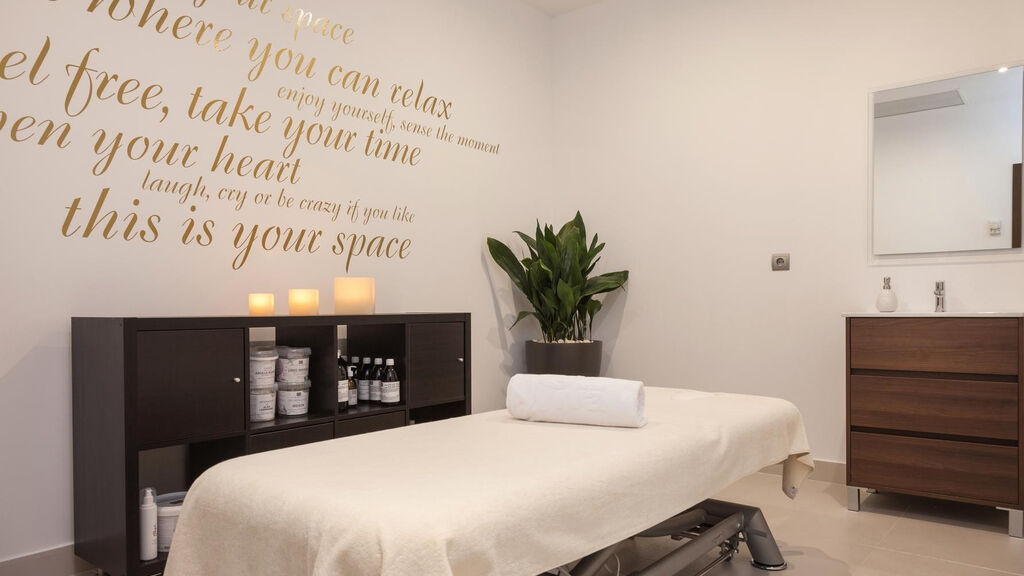 Zafiro Rey Don Jaime & Spa
