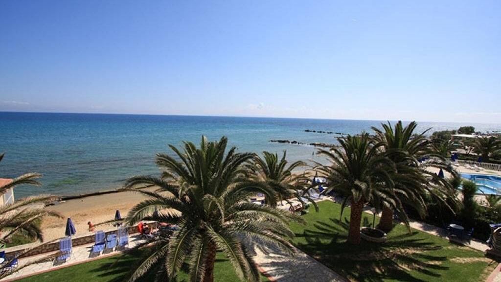 Zakanhtha Beach