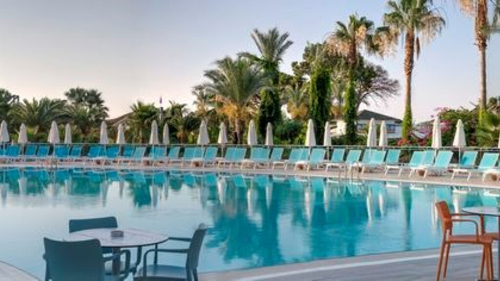 Zena Resort