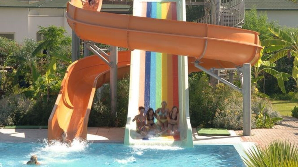 Zena Resort
