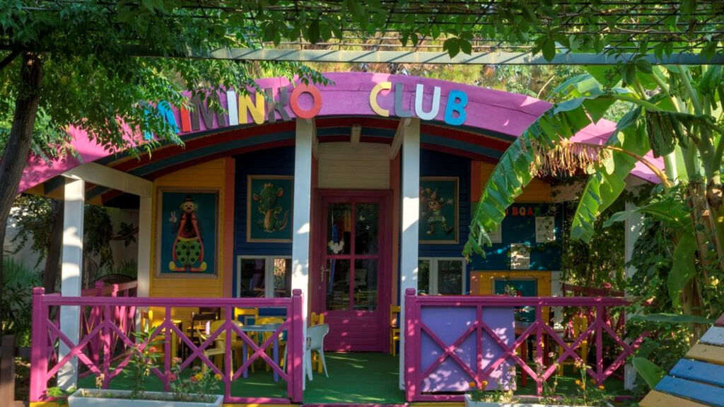 Zena Resort