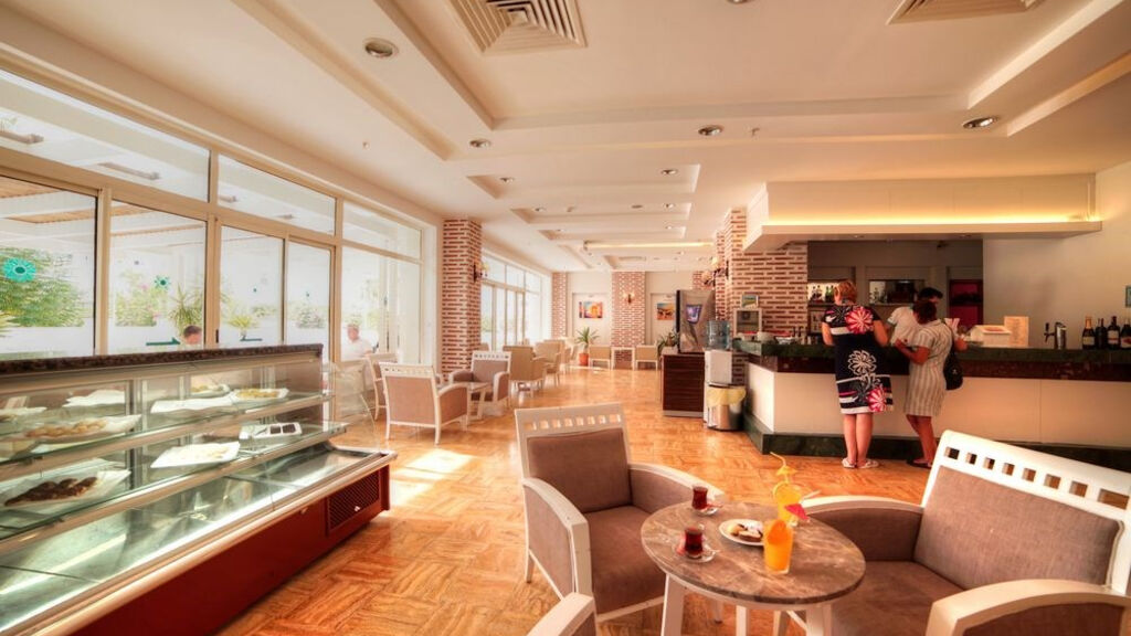 Zena Resort
