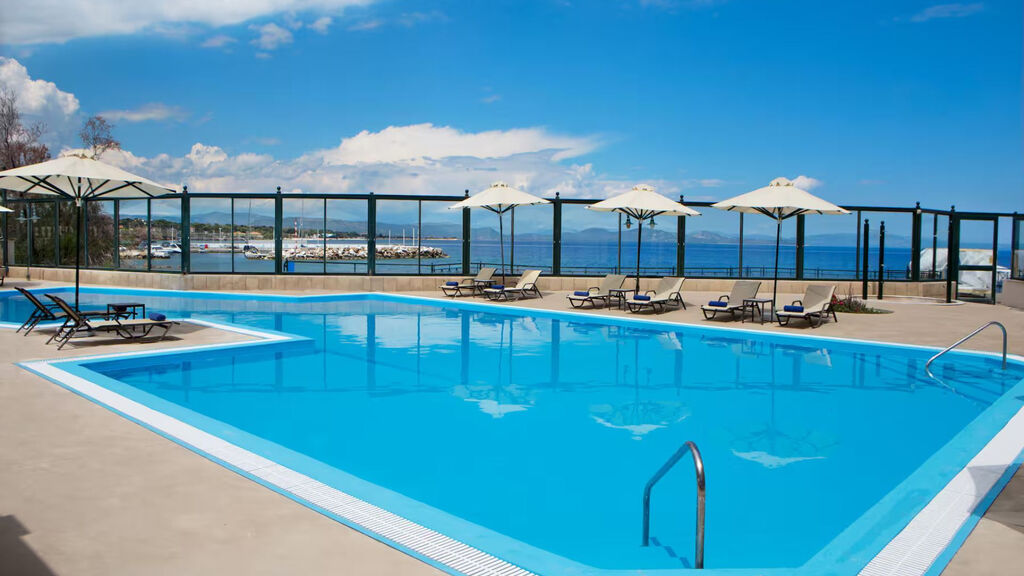 Zeus Essence Ramada Athens