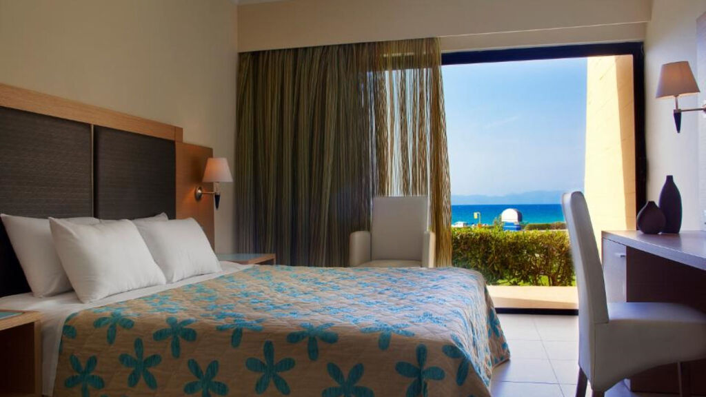 Zeus Hotels Sol By Melia Cosmopolitan