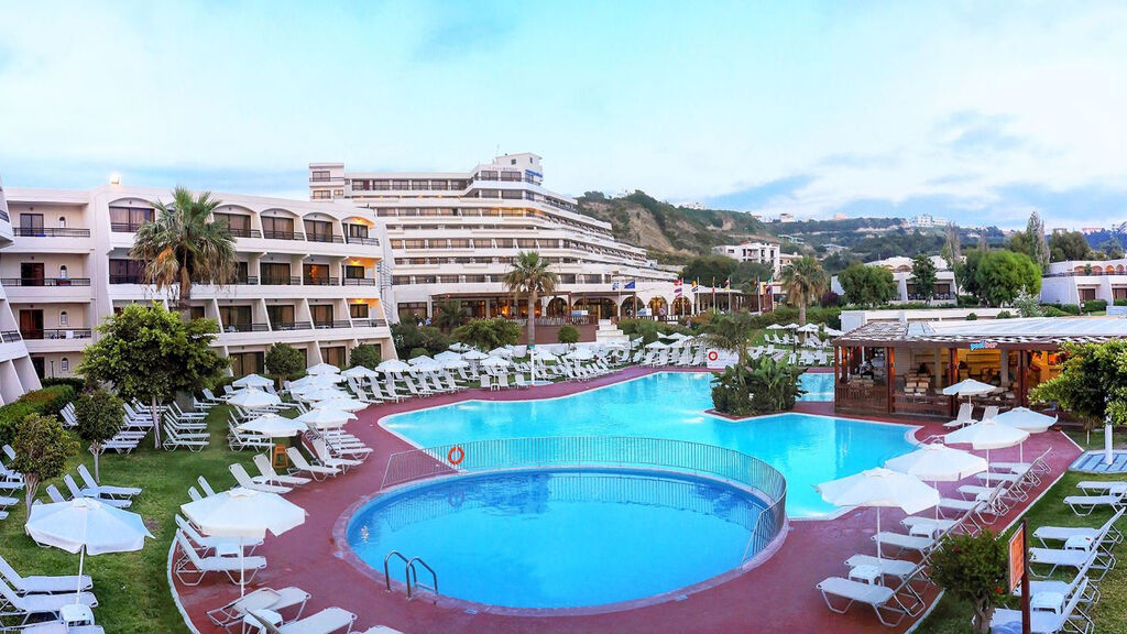 Zeus Hotels Sol By Melia Cosmopolitan