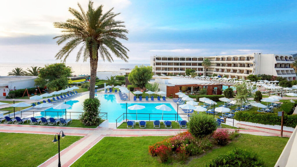 Zeus Hotels Sol By Melia Cosmopolitan