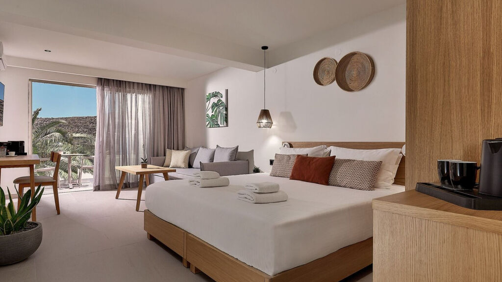 Enorme Santanna Island