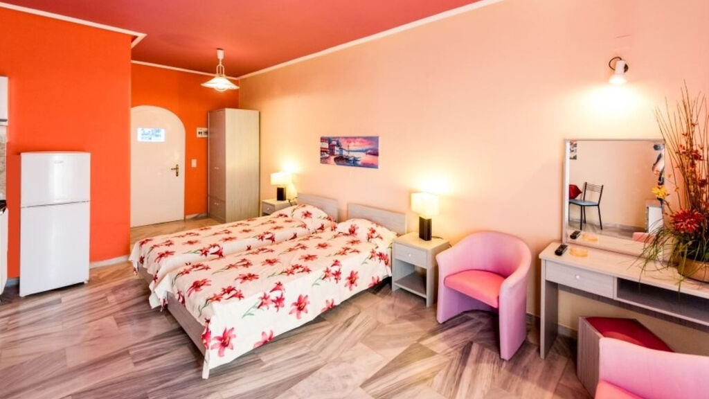 Ammes Hotel & Apartments