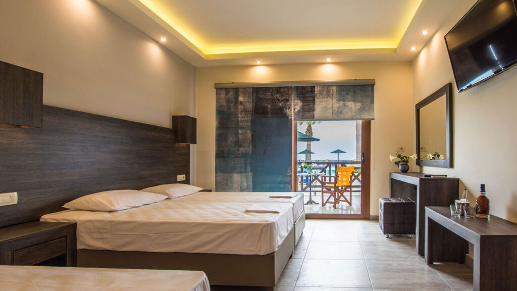 Aparthotel Koukis Beach