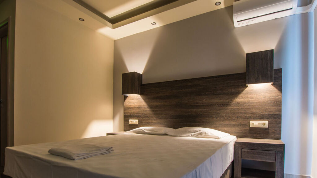 Aparthotel Koukis Beach