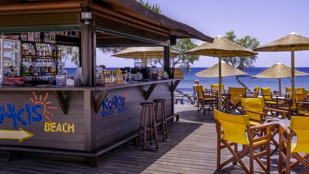 Aparthotel Koukis Beach