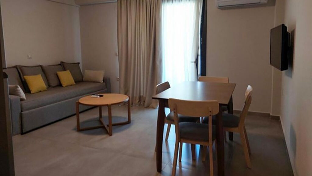 Apartmánový Dům Zisis Suites