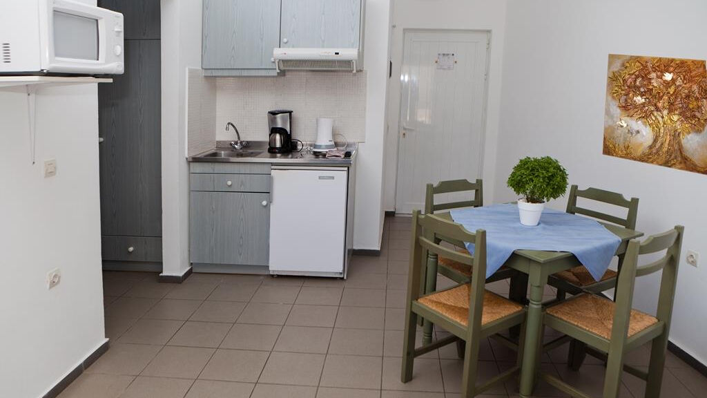 Blue Horizon Apartments