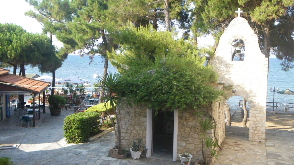 Castello Beach Hotel