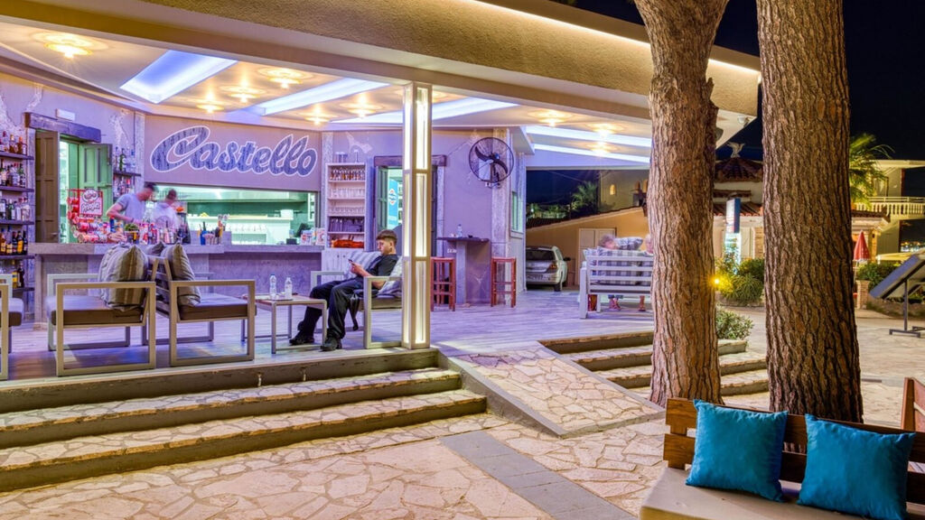 Castello Beach Hotel