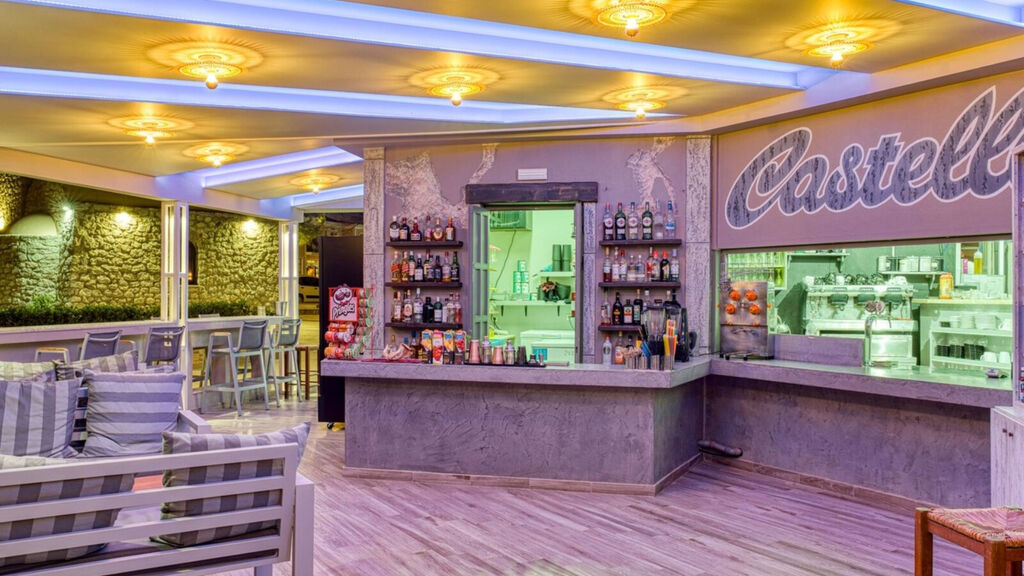 Castello Beach Hotel