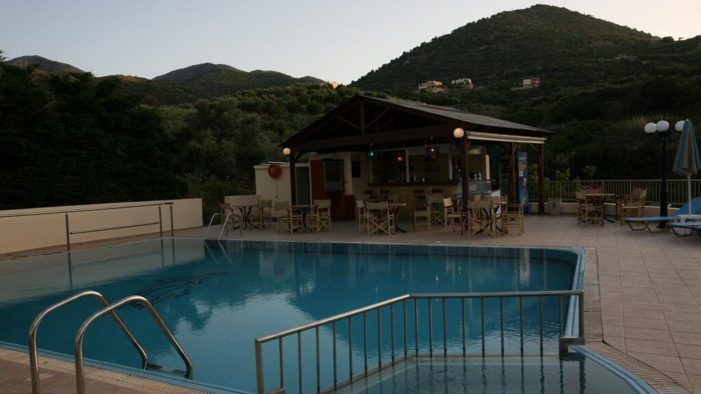 Elpis Studio Apartments