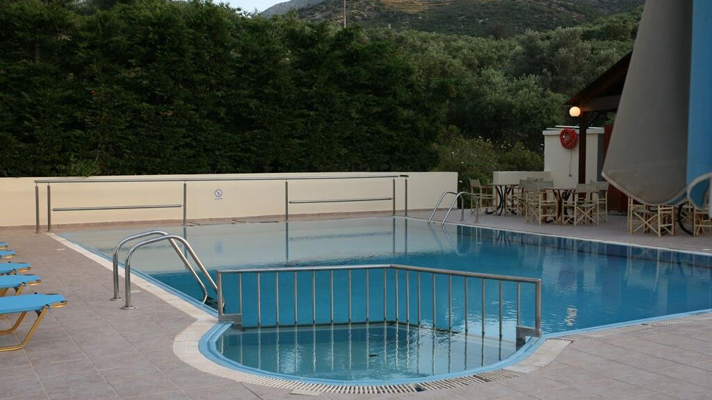 Elpis Studio Apartments