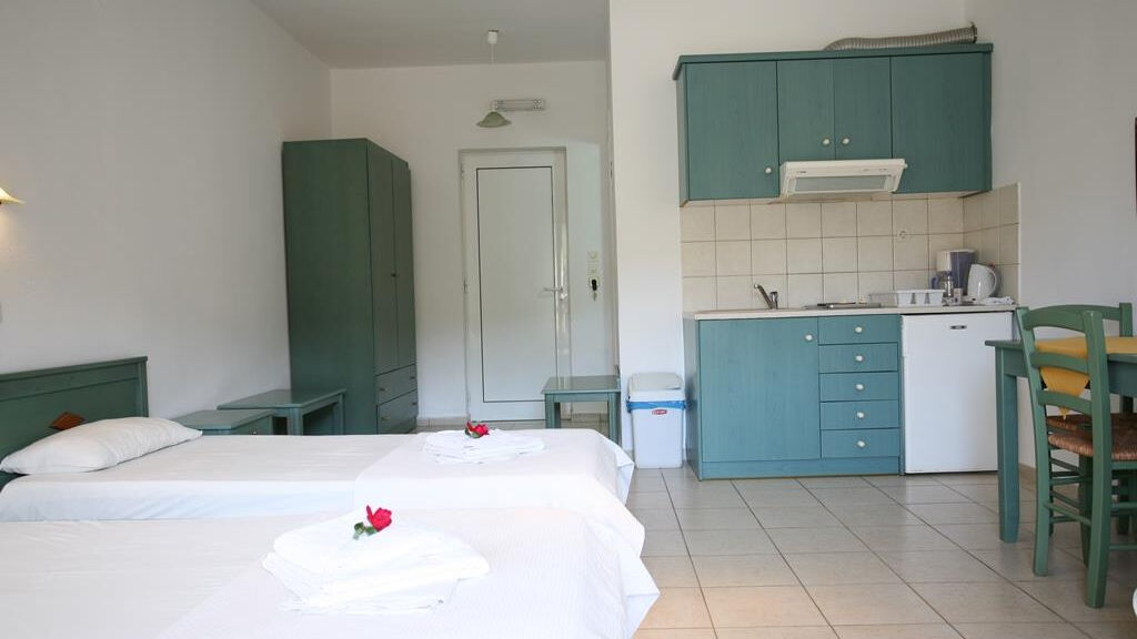 Elpis Studio Apartments