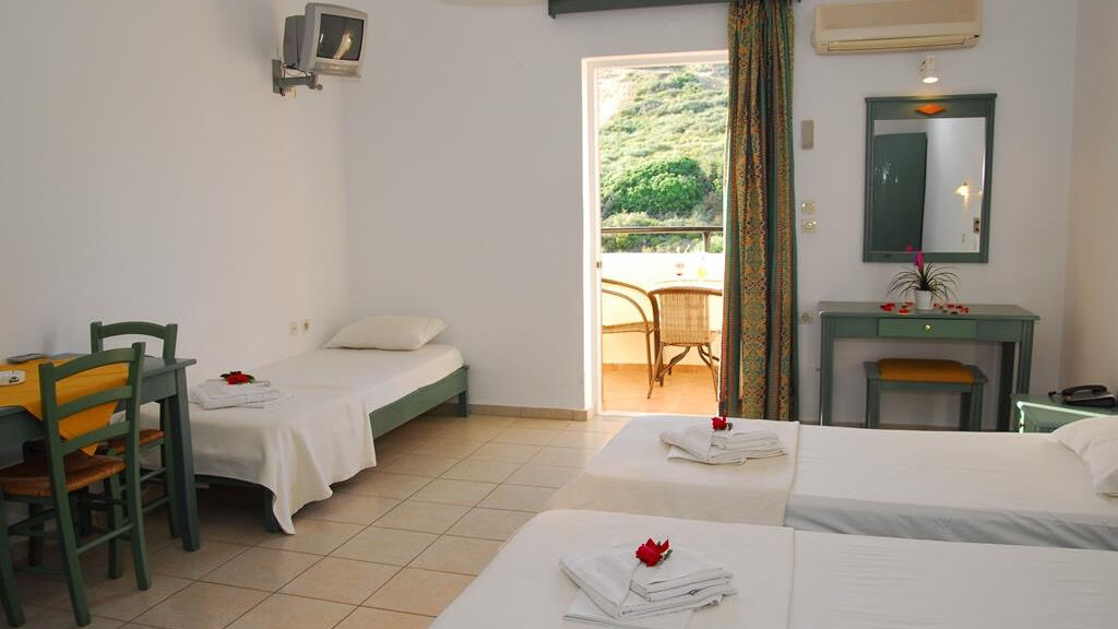 Elpis Studio Apartments