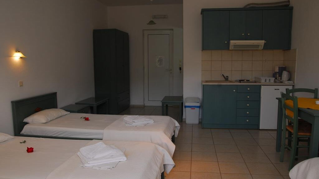 Elpis Studio Apartments