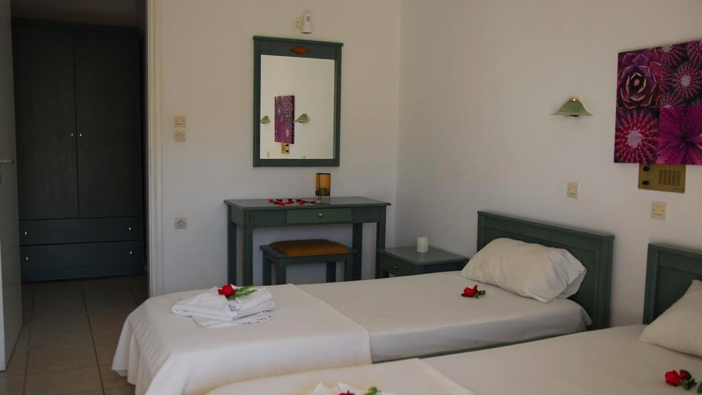 Elpis Studio Apartments