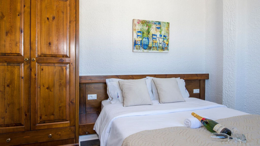 Folia Studios Apartemtns